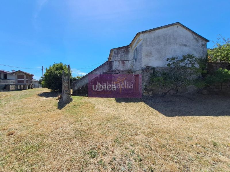 Foto ba88184a-4cdc-4fc7-8a36-67e9434ada21. Casa a Salceda de Caselas