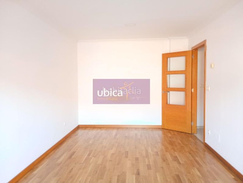 Foto ec915a4b-34b5-4f84-84d6-56bb3d4e54fb. Àtic amb calefacció aparcament a Salceda de Caselas