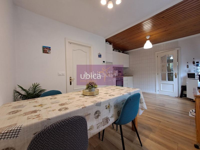 Foto baa5ed0b-f333-4ebe-b1a8-e955d2b56fa2. Casa amb calefacció a Ponteareas