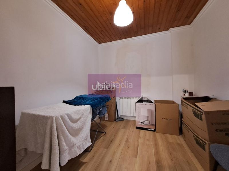 Foto ce79bca5-72c6-4ec3-b5e0-425a7c4ce3b3. Casa amb calefacció a Ponteareas