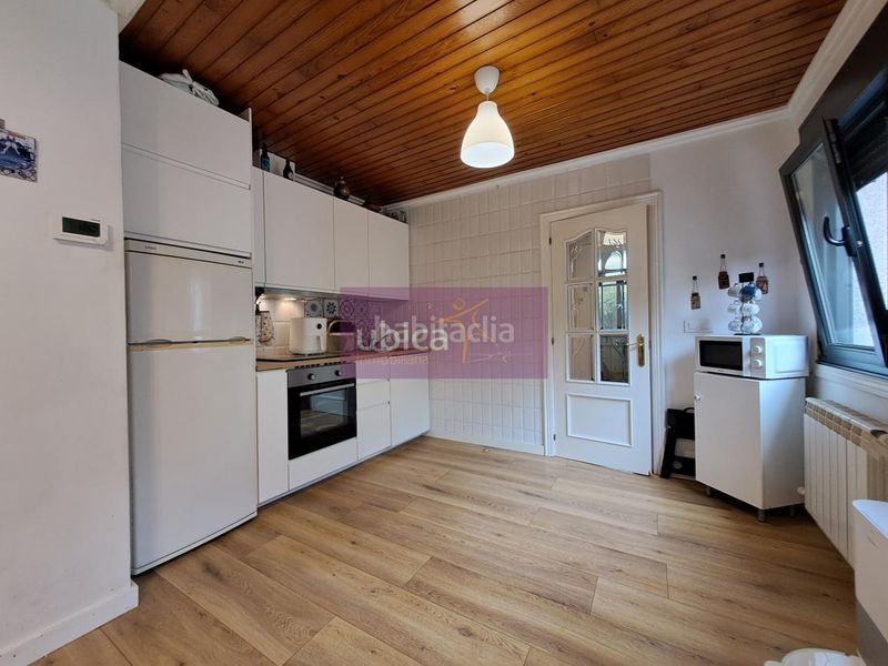 Foto f8b8503f-d4e8-4774-b518-2d654a0d9ff6. Casa amb calefacció a Ponteareas