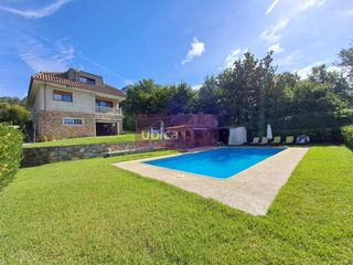 Chalet in Cabral - Candeán