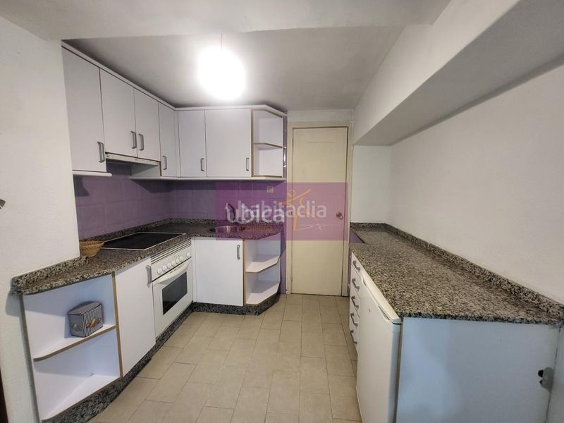 Foto 9f52f3ab-aedb-483e-a535-490a8ac760b5. Piso en Centro - Areal Vigo