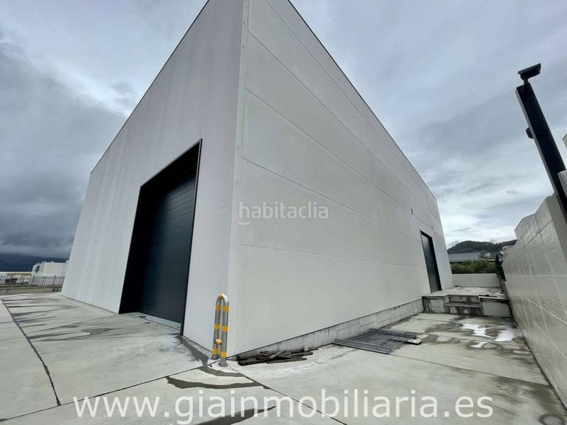 Foto 4d2880a9-9efd-4658-a92b-b51a1507d126. Nave industrial en as gandaras 5 nave comercial en venta en budiño en Porriño (O)