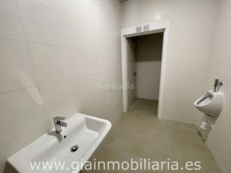 Foto 9d268899-0c74-47f6-a889-50dbe78e9ce1. Nave industrial en as gandaras 5 nave comercial en venta en budiño en Porriño (O)