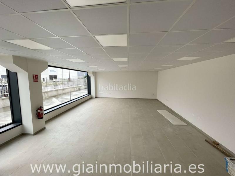 Foto bf296cfc-bb34-42a5-8c2f-fdbe45b3a357. Nave industrial en as gandaras 5 nave comercial en venta en budiño en Porriño (O)