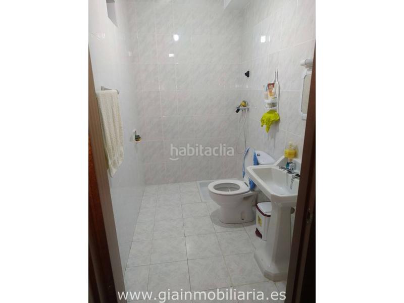 Foto 96bdd559-ddc1-4b73-bfb9-54a8eee59b7e. Casa  en venta en a cañiza en Cañiza (A)