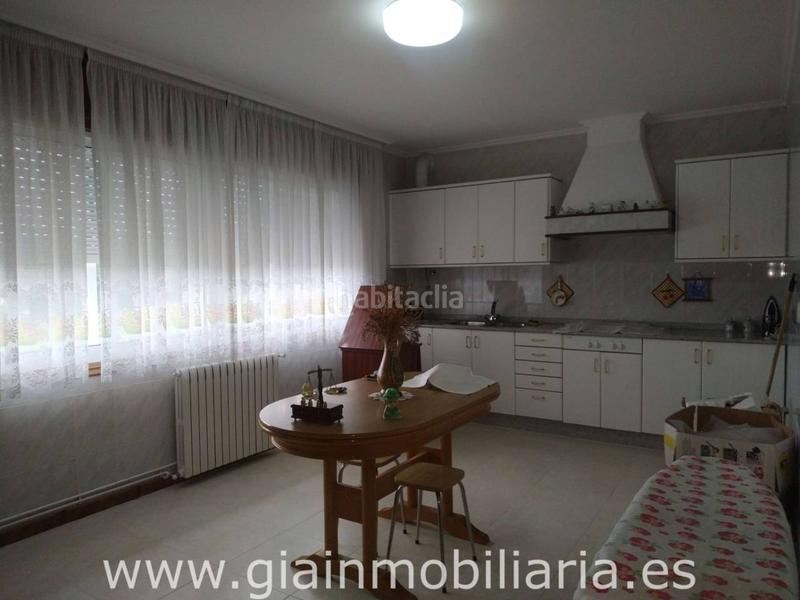Foto a6594618-b8a6-4d62-bf1a-e57f7b8a3b44. Casa  en venta en a cañiza en Cañiza (A)