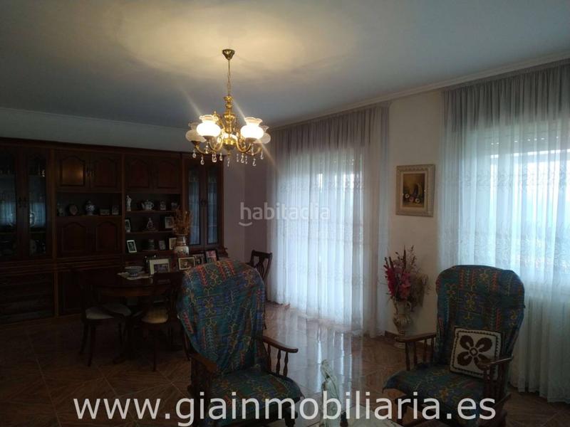 Foto c1871c3f-3214-4d82-96e3-4813502a82ec. Casa  en venta en a cañiza en Cañiza (A)