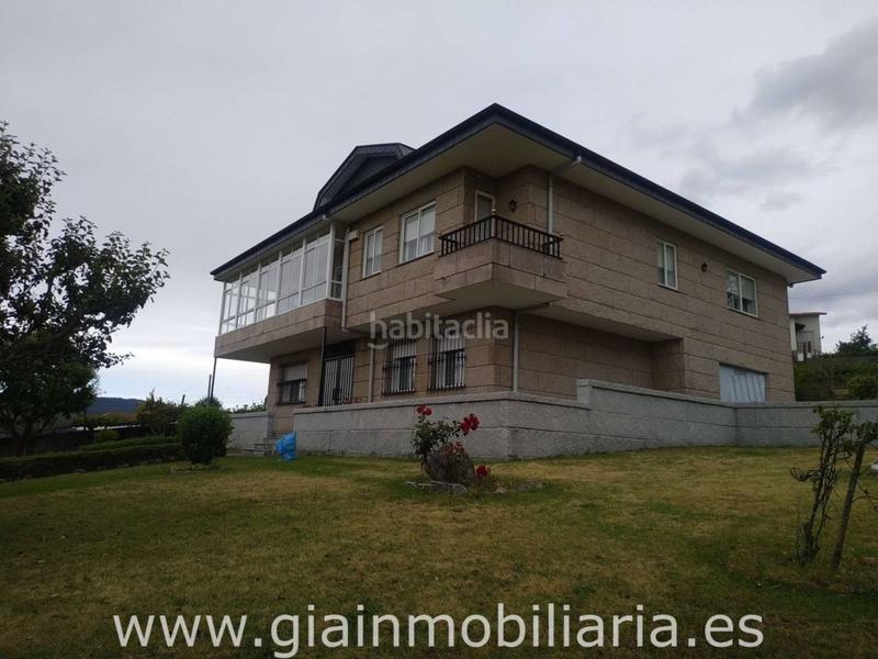 Foto f300666e-4846-4015-8ba1-6320f281f0a4. Casa  en venta en a cañiza en Cañiza (A)
