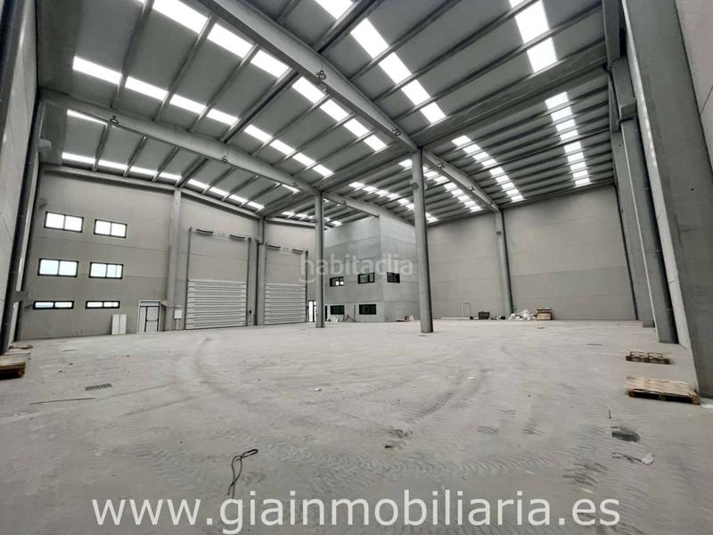 Foto 77cd83ae-c9e5-40d3-80cf-17d4c9644791. Nave industrial en as gandaras 5 nave comercial en venta en budiño en Porriño (O)