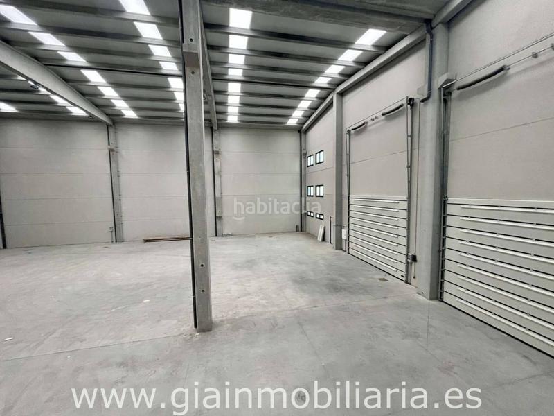 Foto b7d3941e-6d51-426c-ae8c-65ad4ac28127. Nave industrial en as gandaras 5 nave comercial en venta en budiño en Porriño (O)