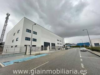 Nave industrial en As Gandaras 5