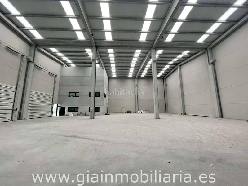 Foto e915fc2e-6cf3-49f8-b77e-9a1854036f33. Nave industrial en as gandaras 5 nave comercial en venta en budiño en Porriño (O)