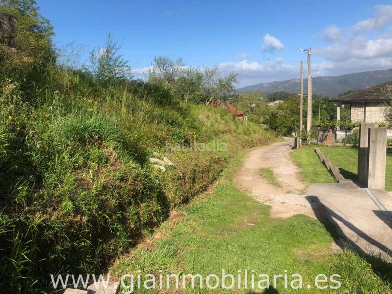 Foto b1076143-e6f4-4d66-8f04-35cf85f21054. Terreny residencial a Porriño (O)