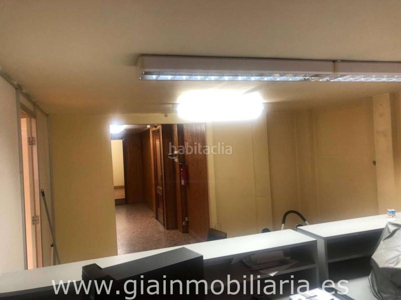 Foto 2bc99bdb-598a-4b11-a508-b4b03b58f550. Rent office space in domingo bueno 10 in Porriño (O)