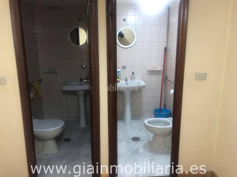 Foto c23c39f1-73ab-47f9-a7a5-3a51dbcfa773. Rent office space in domingo bueno 10 in Porriño (O)