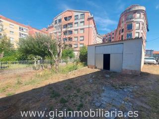 Terreny residencial a Aldea de arriba 2. Oportunidad  terreno en venta en el centro de cangas !!