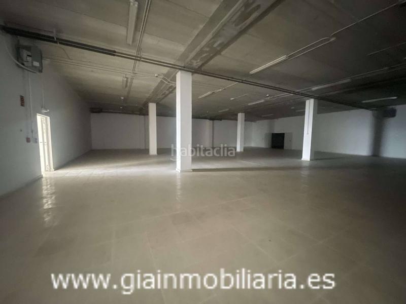 Foto 0d0ad026-06f2-416f-9f84-23c104cb58ca. Fabrikhalle in venda 9 in Valadares - Beade Vigo