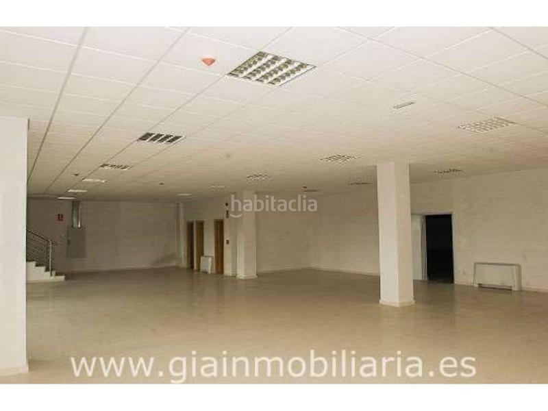 Foto a18df765-3903-4959-9c0f-27857f1a41fd. Fabrikhalle in venda 9 in Valadares - Beade Vigo