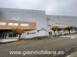 Industrial building in Venda 9. Nave industrial en venta en matamábeadebembrivevaladareszamáns
