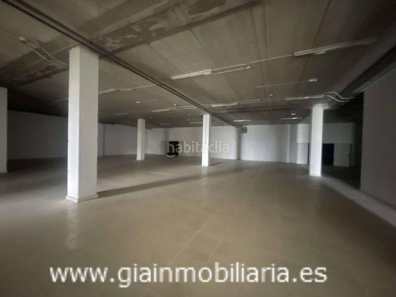 Foto d4c4cfa4-fb16-4dc5-8df3-f0ad46e65f00. Fabrikhalle in venda 9 in Valadares - Beade Vigo