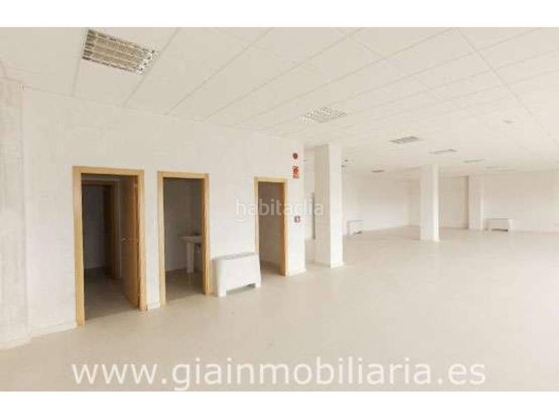 Foto e908f2dc-a2ba-4612-bea6-e375e8fd4d7e. Fabrikhalle in venda 9 in Valadares - Beade Vigo