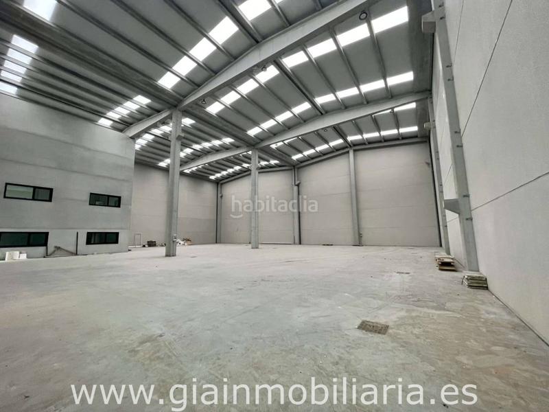 Foto aced03d3-c600-4a7b-b233-682bdf8949f3. Capannone industriale in as gandaras 5 in Porriño (O)