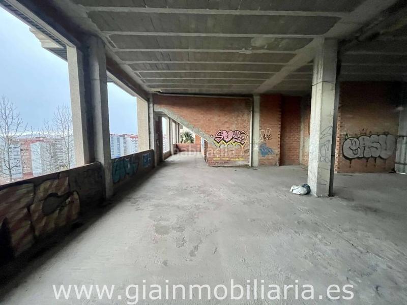 Foto 46043cda-a09b-435f-b5ae-eb99287d67fd. Local comercial en aragon 149 local en venta en casablancacalvario en Vigo