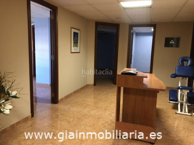 Foto fd69b499-4ca0-4abe-aa52-9a343e8df1a9. Affitto ufficio con riscaldamento in Porriño (O)