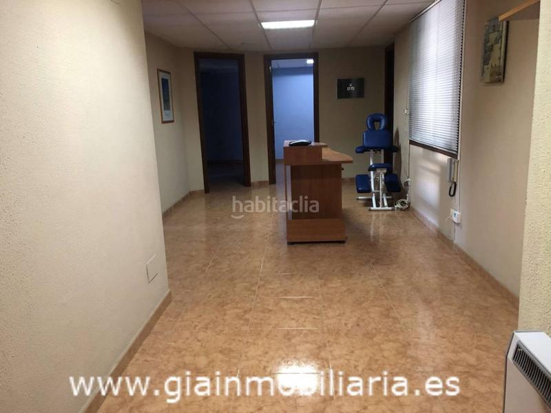 Foto 94c29202-24b1-42a3-8aad-a6e3d89d9df5. Alquiler oficina  en alquiler en porriño en Porriño (O)
