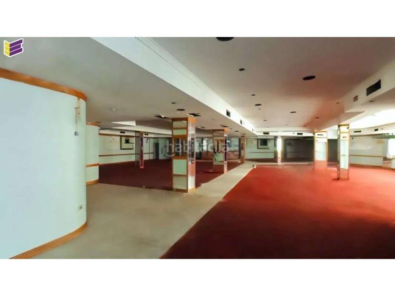 Foto 253b0140-9d3d-44db-8713-dc70def47a1c. Local commercial dans de camelias 114 dans Plaza Independencia Vigo