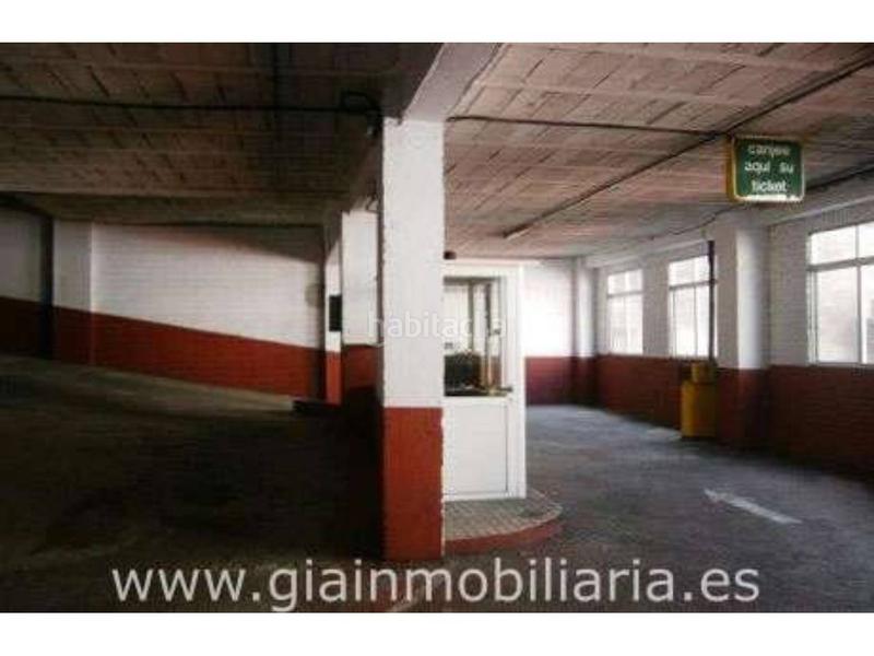 Foto a4c2bc98-54ae-48b8-9448-9b3b69ea4122. Local commercial dans de camelias 114 dans Plaza Independencia Vigo