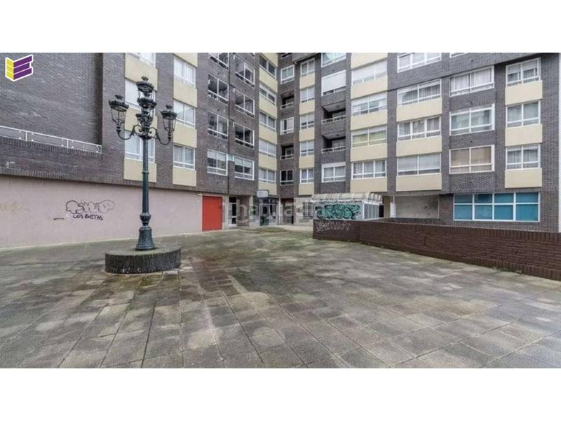 Foto a985f52e-0c9e-4849-8c51-8a8f9ef6677d. Local commercial dans de camelias 114 dans Plaza Independencia Vigo