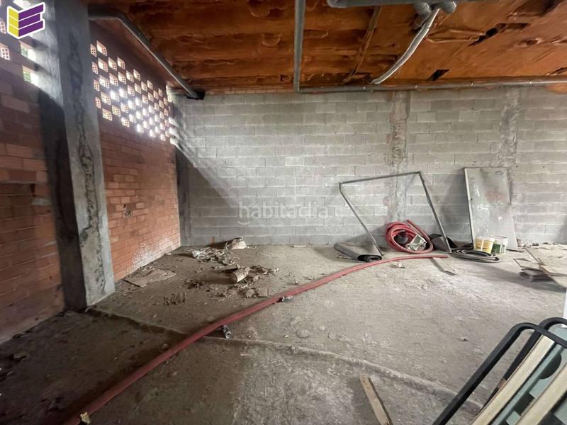 Foto cf889ff0-7304-40af-a08c-c5de656b1001. Local commercial dans leandro diz 1 dans Porriño (O)