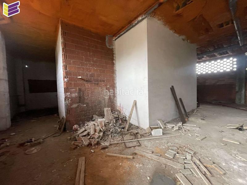 Foto eef24e0f-abd9-40b2-b3a5-b1b1882023dc. Local commercial dans leandro diz 1 dans Porriño (O)