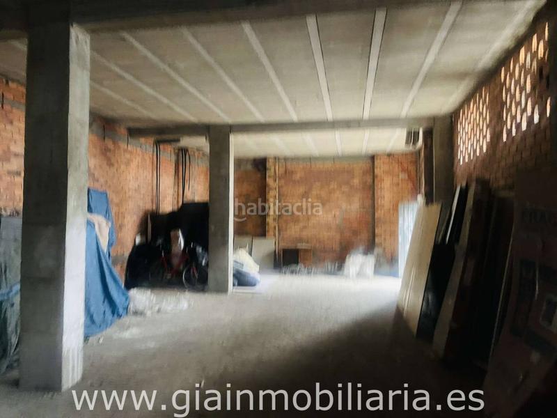 Foto 3cf2b00a-f1ba-46f3-a3c6-cbcf44aa281c. Local comercial en das areas 2 bajo para uso de vivienda en Baiona