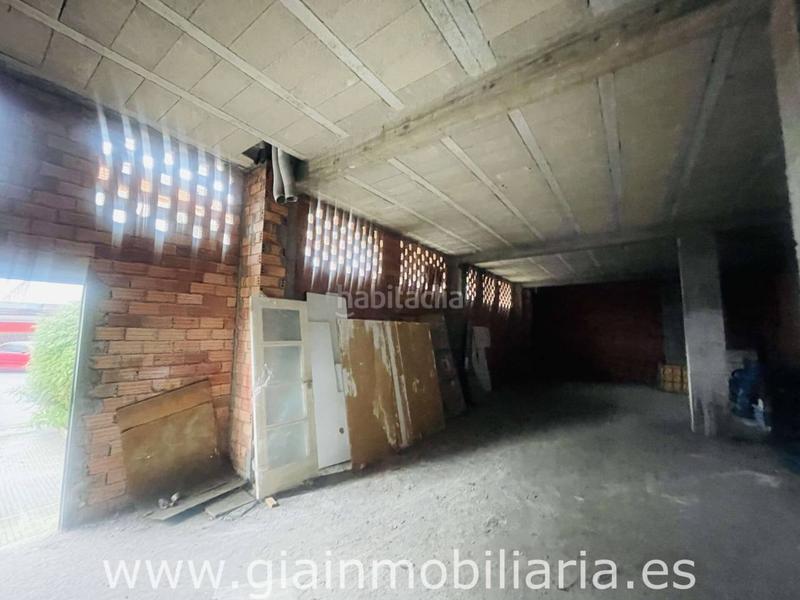 Foto 737f4350-ae79-41e7-ba2c-aec54897d477. Local comercial en das areas 2 bajo para uso de vivienda en Baiona