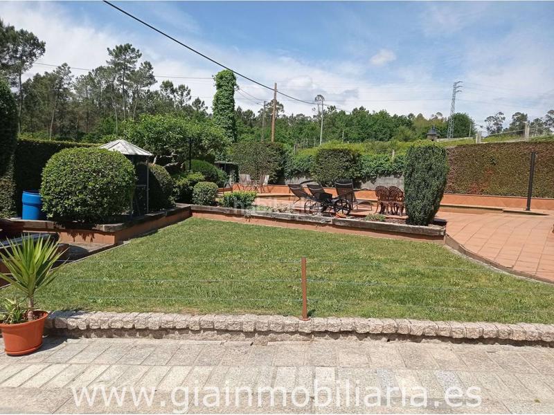Foto f4c0b33f-6740-402a-bf04-d8363e204146. Casa  en venta en pias en Ponteareas