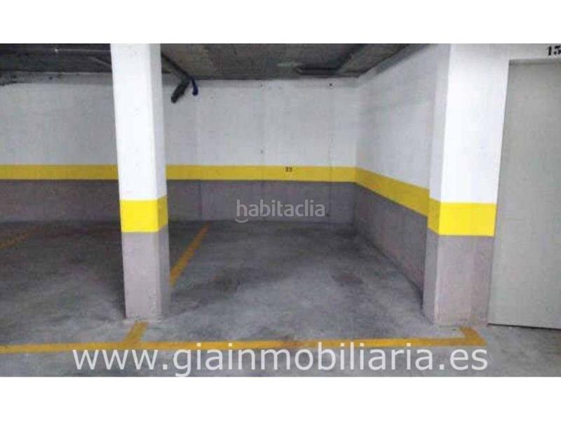 Foto 02c57ba4-ae4a-4efb-ac89-1e26ff360117. Parking voiture dans o burgo 73 dans Baiona