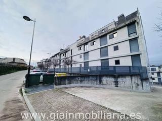 Aparcament cotxe a O burgo  73. Garaje en venta en bahiña