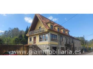 Maison jumelée à Ral 10. Oportunidad en tomiño piscina