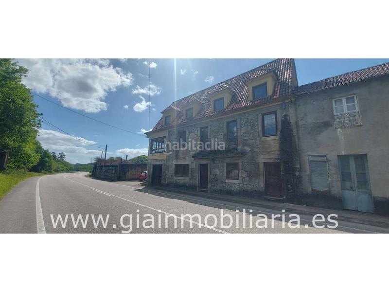 Foto 76c315f7-1c6b-4326-8f1c-81c817cf033f. Casa adosada en ral 10 oportunidad piscina en Tomiño