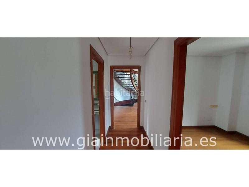 Foto af03120f-407d-4e5c-9158-f4abf2c3dc66. Casa adosada en ral 10 oportunidad piscina en Tomiño