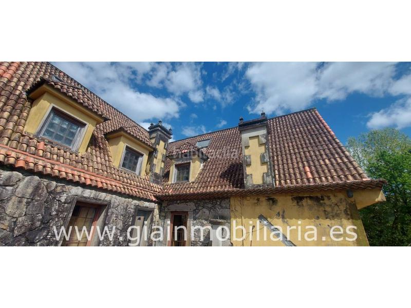 Foto cc81f88e-85fa-40e8-a60c-8b1befe0835e. Casa adosada en ral 10 oportunidad piscina en Tomiño