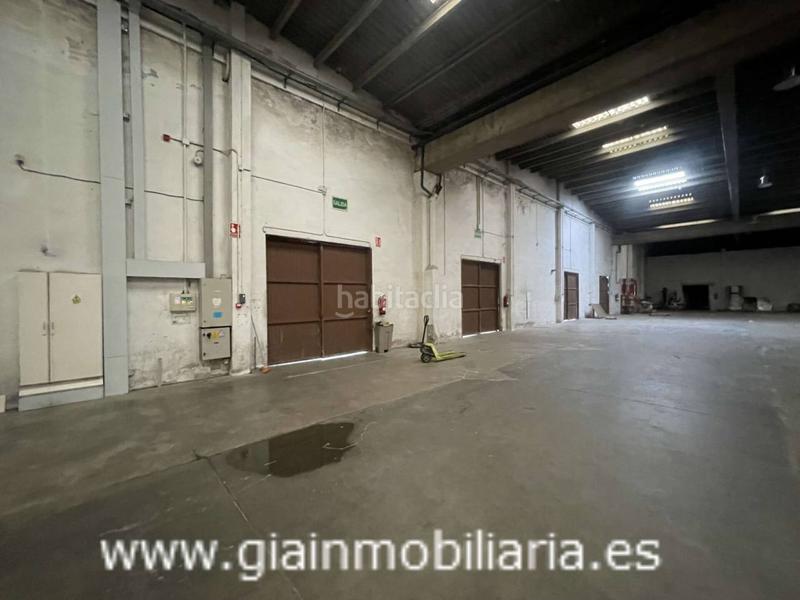 Foto e7936c8d-a242-4a37-8ca0-096d7bde0cfa. Affitto capannone industriale in freiría 48 in Cabral - Candeán Vigo