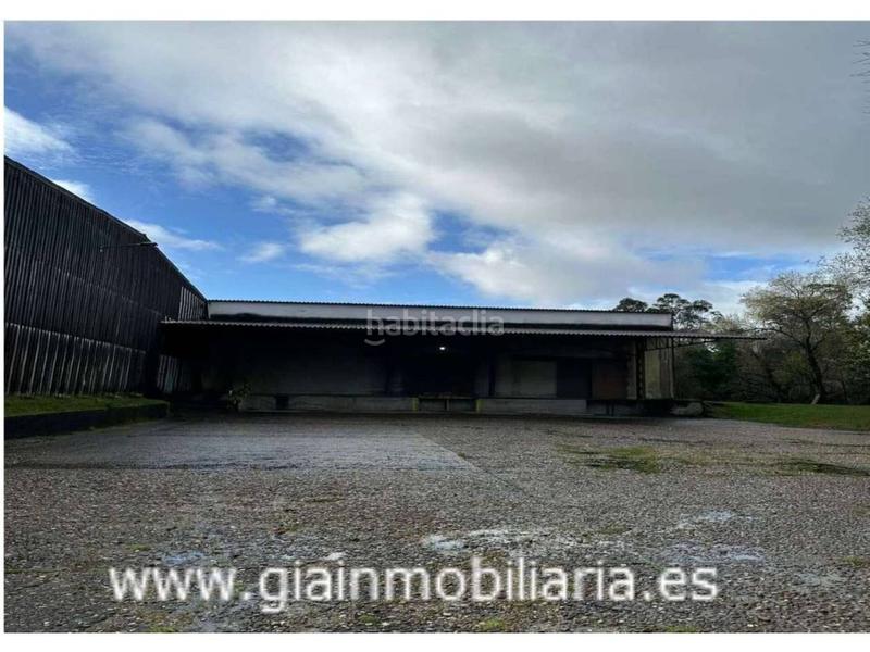 Foto fb894a1d-405f-40d3-b86e-b418e1dd495c. Affitto capannone industriale in freiría 48 in Cabral - Candeán Vigo