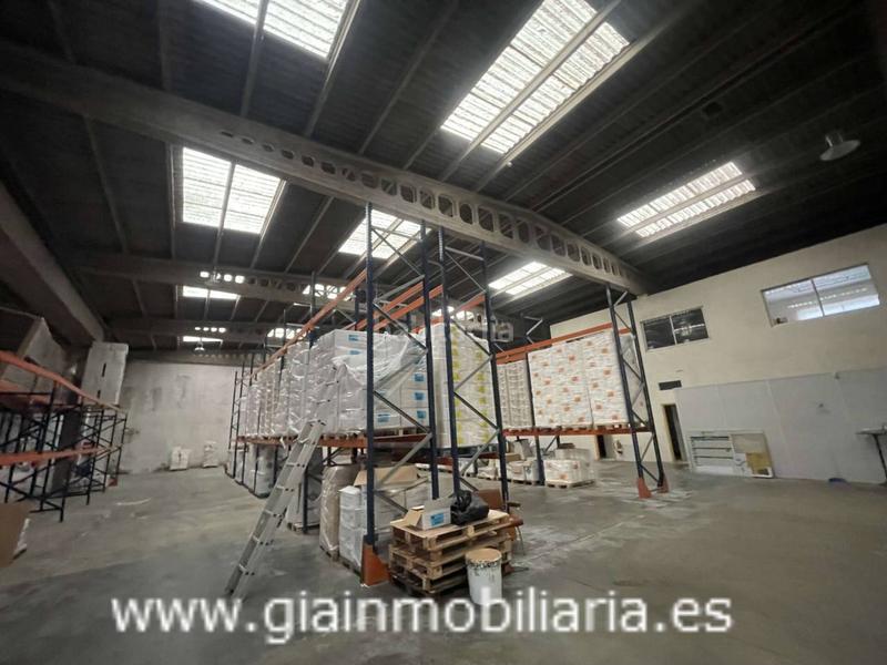 Foto 04195d58-e8f9-40cd-a6cf-71712f36f9ca. Alquiler nave industrial en freiría 48 alquier nave industrial independiente 4.300m2 y 10.000m2 campa en Vigo