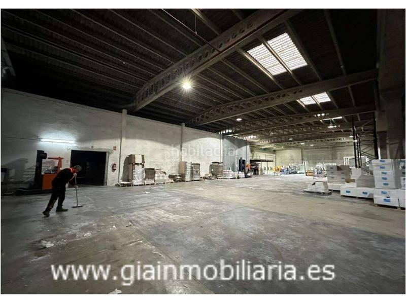 Foto 25c0a66c-5f59-4243-bac7-667cff0f52b6. Alquiler nave industrial en freiría 48 alquier nave industrial independiente 4.300m2 y 10.000m2 campa en Vigo