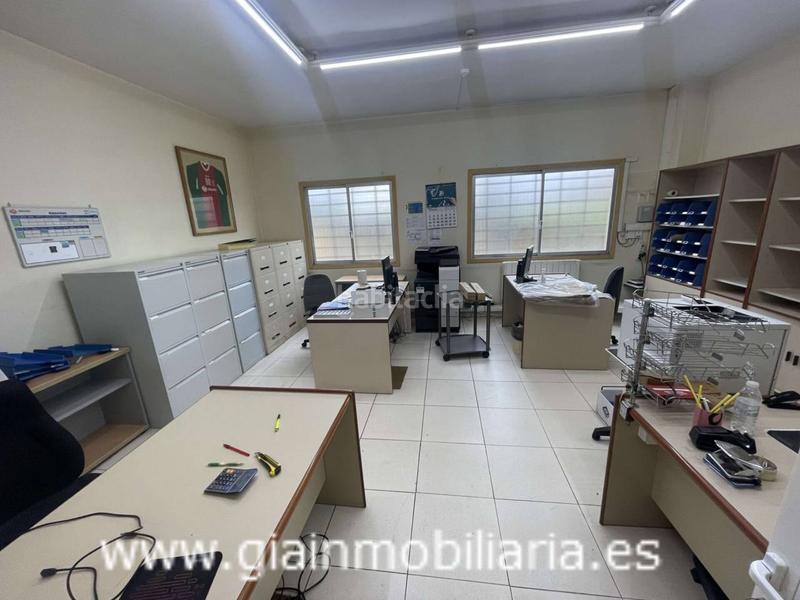 Foto 500e89f9-05ba-4a2f-b068-40d0a41eff1a. Alquiler nave industrial en freiría 48 alquier nave industrial independiente 4.300m2 y 10.000m2 campa en Vigo